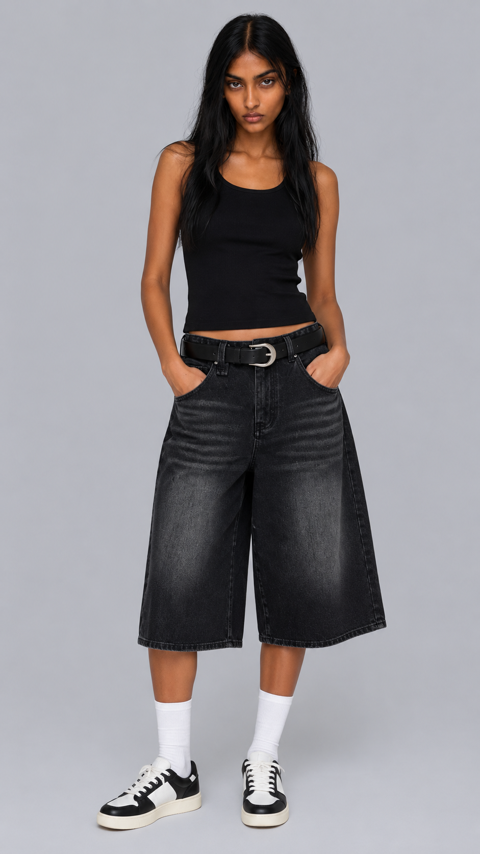 Vera Onyx Jorts