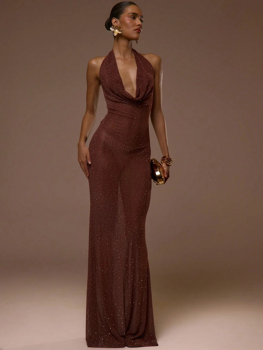 Deep V-neck low-waist bow tie glittering floor-length knitted dress. Sexy evening gown for summer and spring, elegant bow tie.